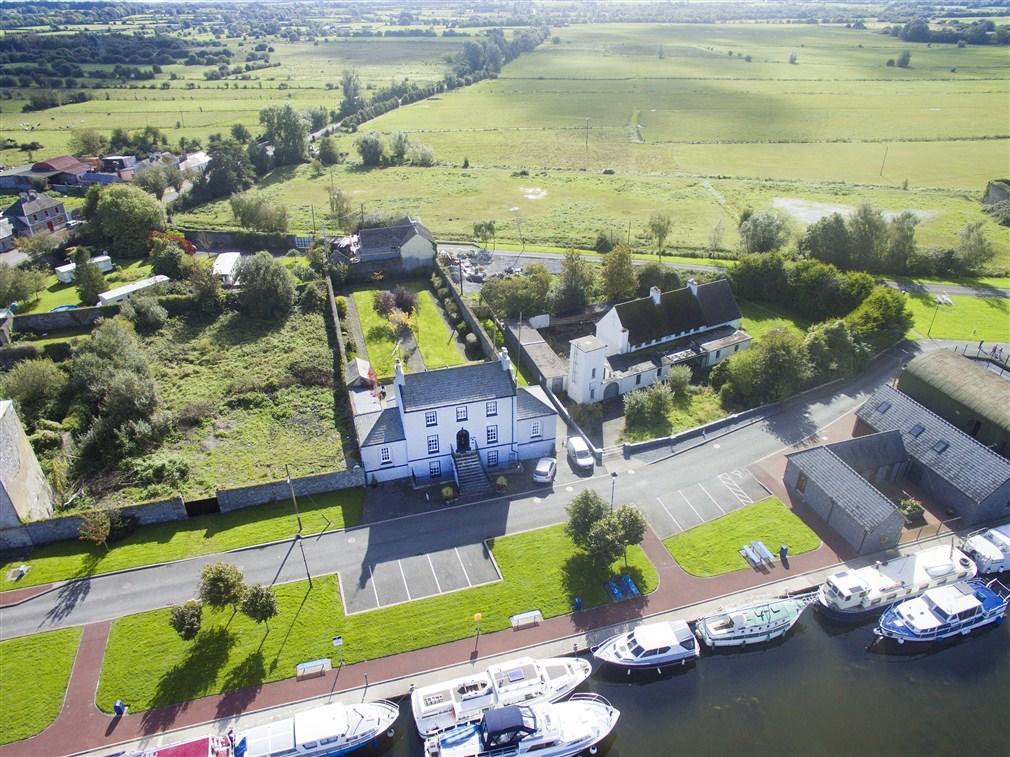 The Harbour Masters House Bed & Breakfast Banagher Exterior foto